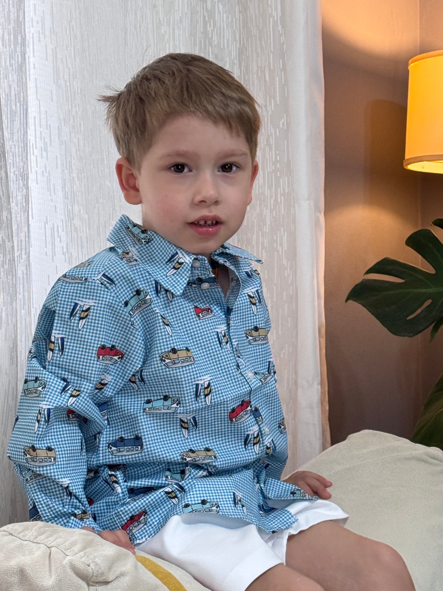 Atelier Des Reves Boys Vans Shirt & White Short