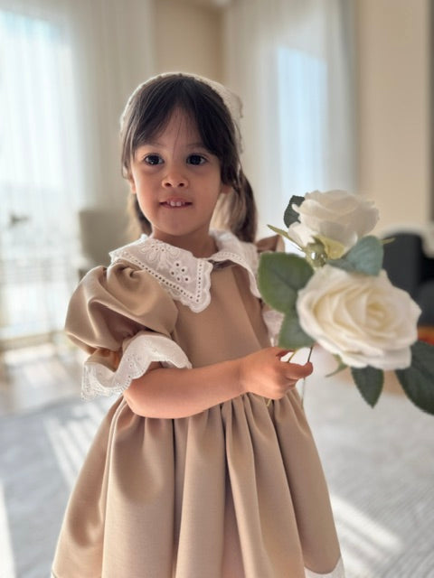 Atelier Des Reves Beige Colored Lace Collar Dress