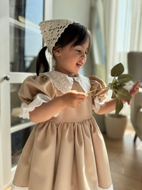 Atelier Des Reves Beige Colored Lace Collar Dress